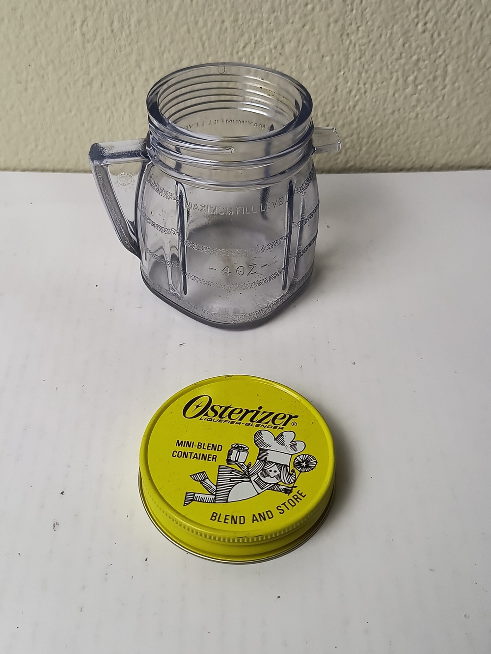 Oster 4 oz Clear Mini-Blend Container with Yellow Lid - Vintage 1970s And 1980s.
